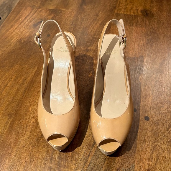 Stuart Weitzman Riveria Tan Patent Leather Peep Toe Wedge - Picture 1 of 12